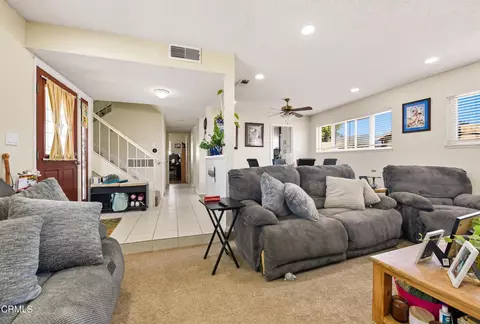 Entry Way - 1820 Temple Ave, Camarillo, CA 93010 photo 1 of 1