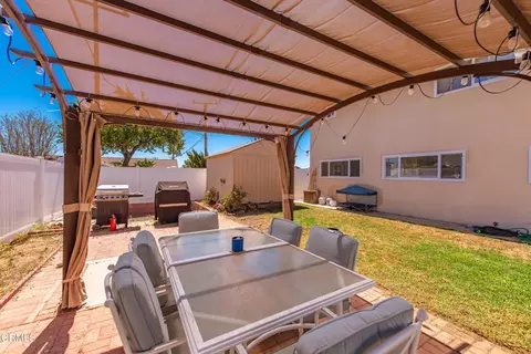 Exterior - 1820 Temple Ave, Camarillo, CA 93010 photo 7 of 9