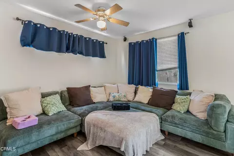 Living - 936 Hinckley Ln, Fillmore, CA 93015 photo 1 of 1