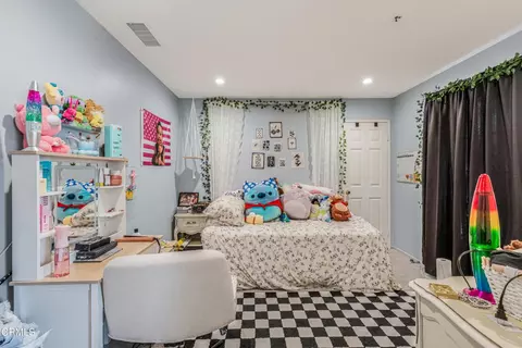 Bedroom - 936 Hinckley Ln, Fillmore, CA 93015 photo 7 of 7