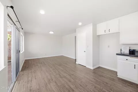 Living - 2079 Covington Ave, Simi Valley, CA 93065 photo 8 of 9