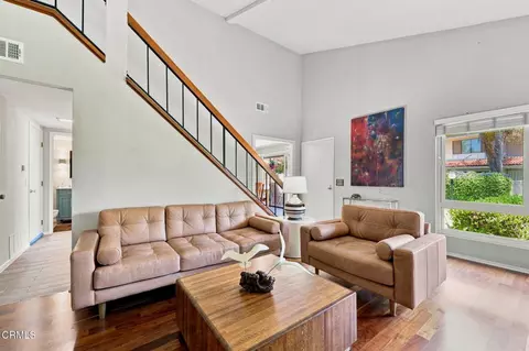 Living - 406 Chapala Dr, Camarillo, CA 93010 photo 4 of 4