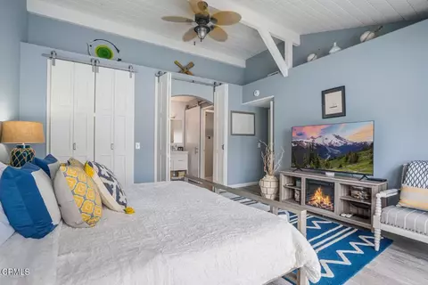 Bedroom - 4624 Falkirk Bay, Oxnard, CA 93035 photo 2 of 3