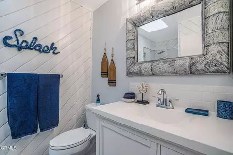 Bath - 4624 Falkirk Bay, Oxnard, CA 93035 photo 2 of 2