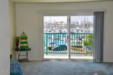 Living - 3101 Peninsula Rd #219, Oxnard, CA 93035 photo 1 of 1