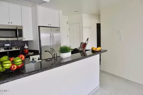 Kitchen - 3101 Peninsula Rd #219, Oxnard, CA 93035 photo 1 of 1