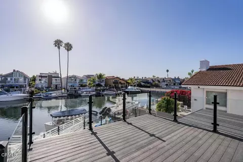 Exterior - 2431 Victoria Ave, Oxnard, CA 93035 photo 4 of 16