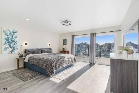 Bedroom - 2431 Victoria Ave, Oxnard, CA 93035 photo 1 of 6