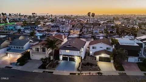 View/Area - 2431 Victoria Ave, Oxnard, CA 93035 photo 8 of 8