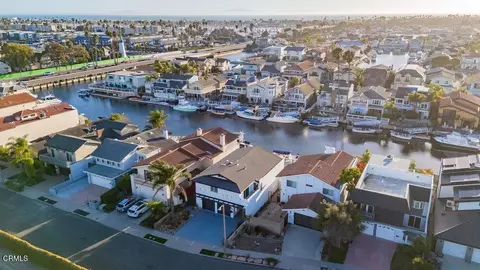 View/Area - 2431 Victoria Ave, Oxnard, CA 93035 photo 3 of 8