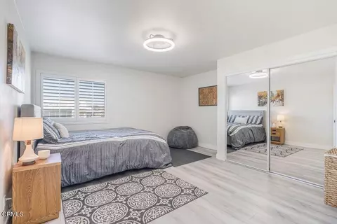 Bedroom - 2431 Victoria Ave, Oxnard, CA 93035 photo 5 of 6