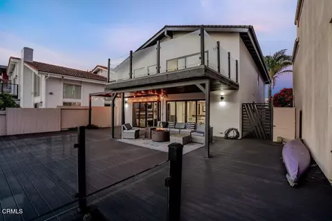 Exterior - 2431 Victoria Ave, Oxnard, CA 93035 photo 13 of 16