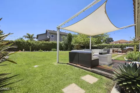 Exterior - 2581 Lake Dr, Oxnard, CA 93036 photo 6 of 13