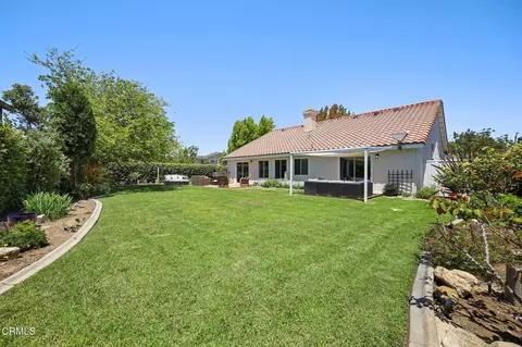 Exterior - 2581 Lake Dr, Oxnard, CA 93036 photo 3 of 13