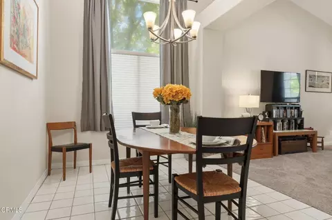 Dining - 2581 Lake Dr, Oxnard, CA 93036 photo 3 of 3