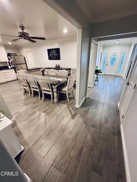 Entry Way - 1031 Redwood St, Oxnard, CA 93033 photo 2 of 4