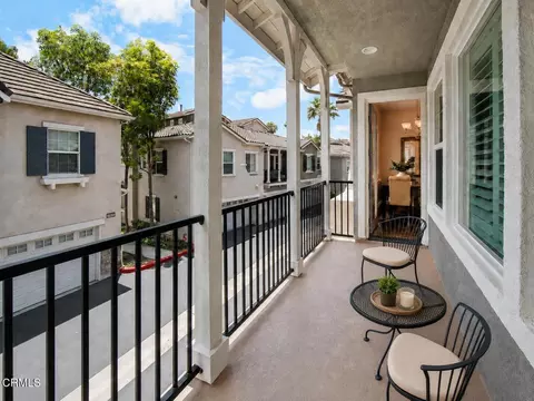 Exterior - 3321 Rockhampton Dr, Camarillo, CA 93012 photo 4 of 9