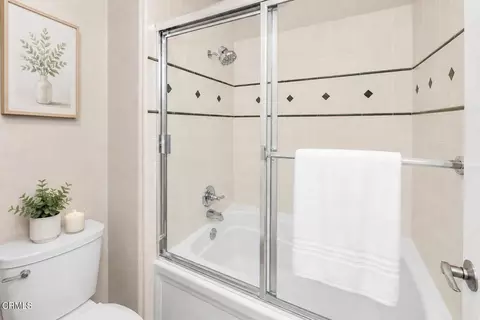 Bath - 3321 Rockhampton Dr, Camarillo, CA 93012 photo 2 of 3