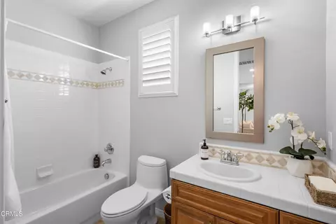 Bath - 4082 Farralon Way, Oxnard, CA 93035 photo 1 of 5
