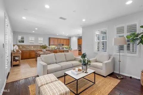Living - 4082 Farralon Way, Oxnard, CA 93035 photo 2 of 2