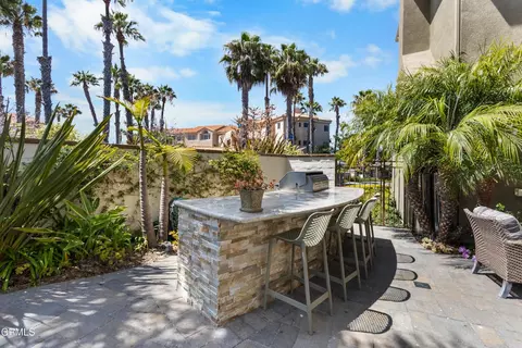 Exterior - 4082 Farralon Way, Oxnard, CA 93035 photo 5 of 11