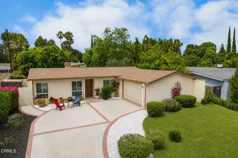22901 Leadwell St, West Hills, CA 91307
