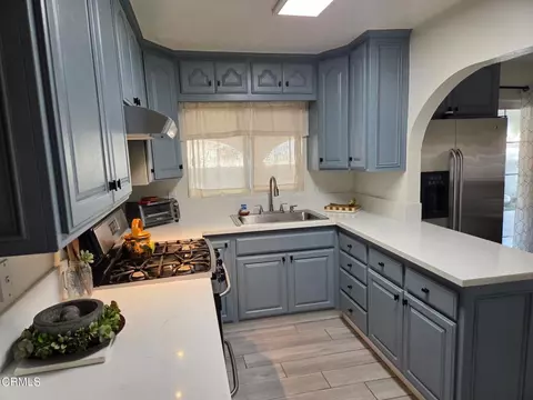 Kitchen - 808 Blaine Ave, Fillmore, CA 93015 photo 2 of 2