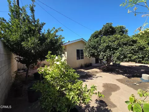 Exterior - 808 Blaine Ave, Fillmore, CA 93015 photo 6 of 8