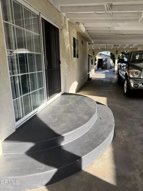 Exterior - 808 Blaine Ave, Fillmore, CA 93015 photo 2 of 8