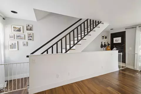 Entry Way - 877 S B St, Oxnard, CA 93030 photo 3 of 3