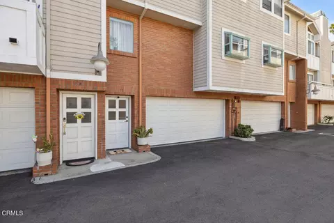 Exterior - 877 S B St, Oxnard, CA 93030 photo 1 of 3