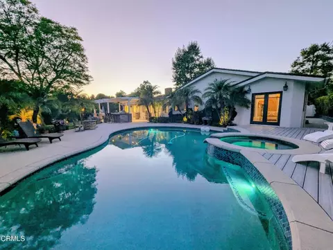 718 Calle Mandarinas, Thousand Oaks, CA 91360