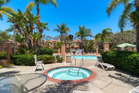 Exterior - 1334 Jamaica Ln, Oxnard, CA 93030 photo 9 of 17