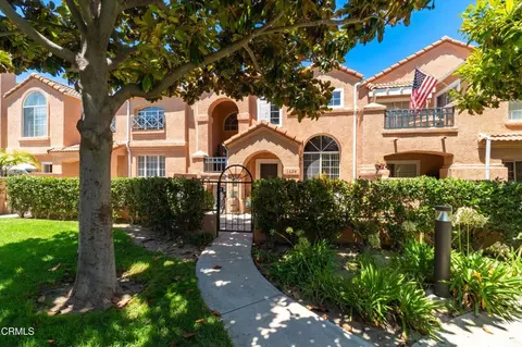 Exterior - 1334 Jamaica Ln, Oxnard, CA 93030 photo 14 of 17