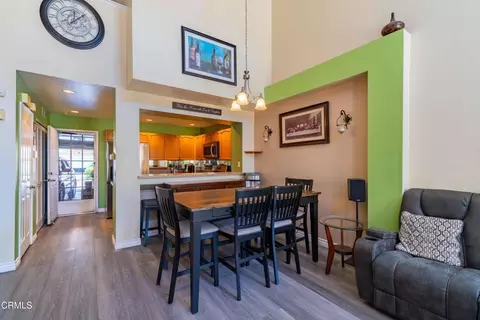 Dining - 1334 Jamaica Ln, Oxnard, CA 93030 photo 2 of 2