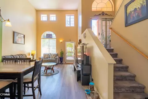 Entry Way - 1334 Jamaica Ln, Oxnard, CA 93030 photo 1 of 3