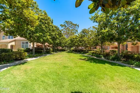 Exterior - 1334 Jamaica Ln, Oxnard, CA 93030 photo 17 of 17