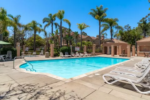 Exterior - 1334 Jamaica Ln, Oxnard, CA 93030 photo 12 of 17