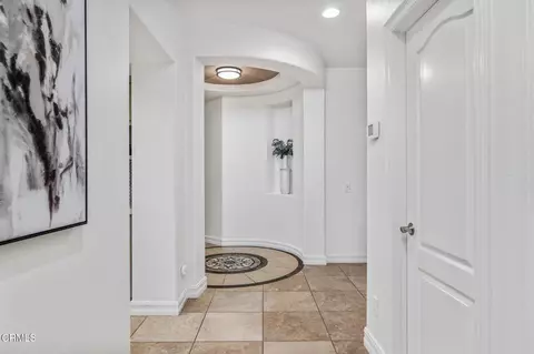 Entry Way - 34269 Starpoint St, Temecula, CA 92592 photo 5 of 6