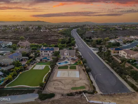 View/Area - 34269 Starpoint St, Temecula, CA 92592 photo 5 of 8