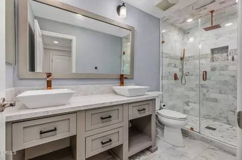 Bath - 34269 Starpoint St, Temecula, CA 92592 photo 6 of 6