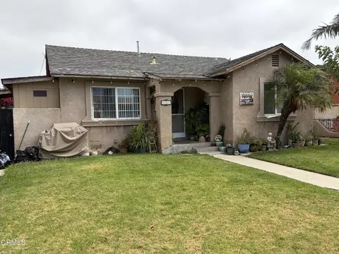 639 W Kamala St, Oxnard, CA 93033 photo 2
