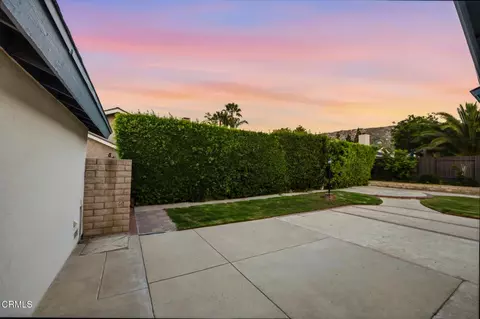 Exterior - 6466 Hope St, Simi Valley, CA 93063 photo 2 of 9