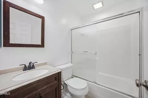 Bath - 6466 Hope St, Simi Valley, CA 93063 photo 1 of 2
