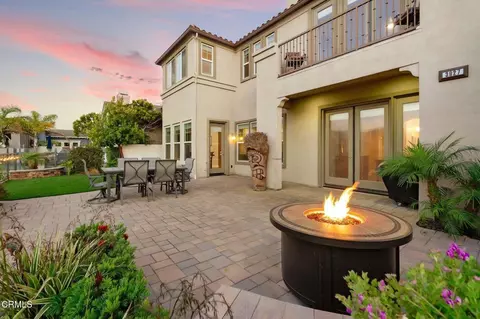 Exterior - 3927 W Hemlock St, Oxnard, CA 93035 photo 6 of 7