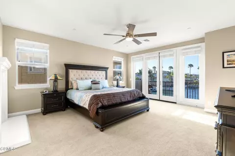 Bedroom - 3927 W Hemlock St, Oxnard, CA 93035 photo 3 of 6