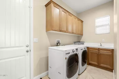 Other - 3927 W Hemlock St, Oxnard, CA 93035 photo 6 of 7