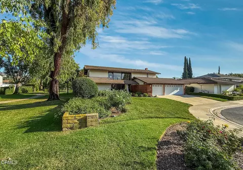 31900 Watergate Ct, Westlake Village, CA 91361