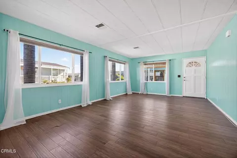 5540 W 5th St #111, Oxnard, CA 93035 photo 5