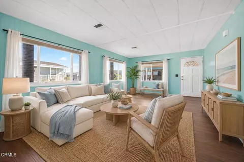 5540 W 5th St #111, Oxnard, CA 93035 photo 4